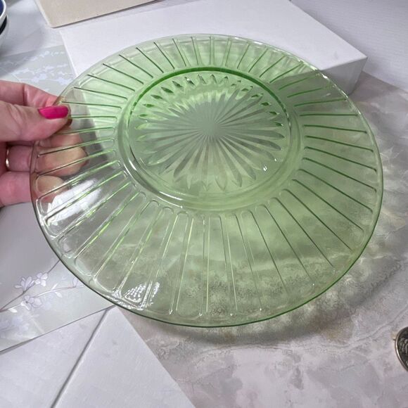 VTG Hazel-Atlas Ribbon pattern depression glass uranium glass Vaseline glass. - Picture 3 of 5